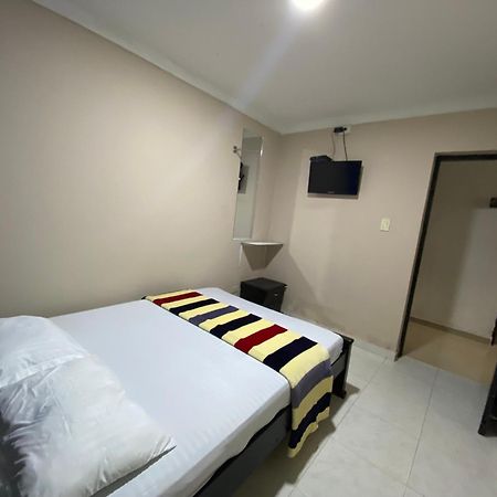 Napoles Hotel 巴耶杜帕尔 外观 照片